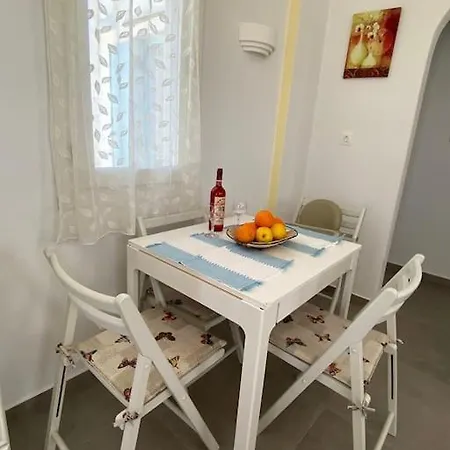 New Cycladic House ¨agroktima Katerina¨ Semesterbostad